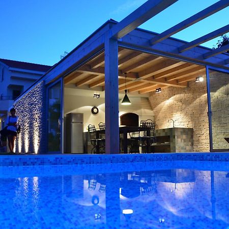 Villa Mirakul Sukosan Ngoại thất bức ảnh