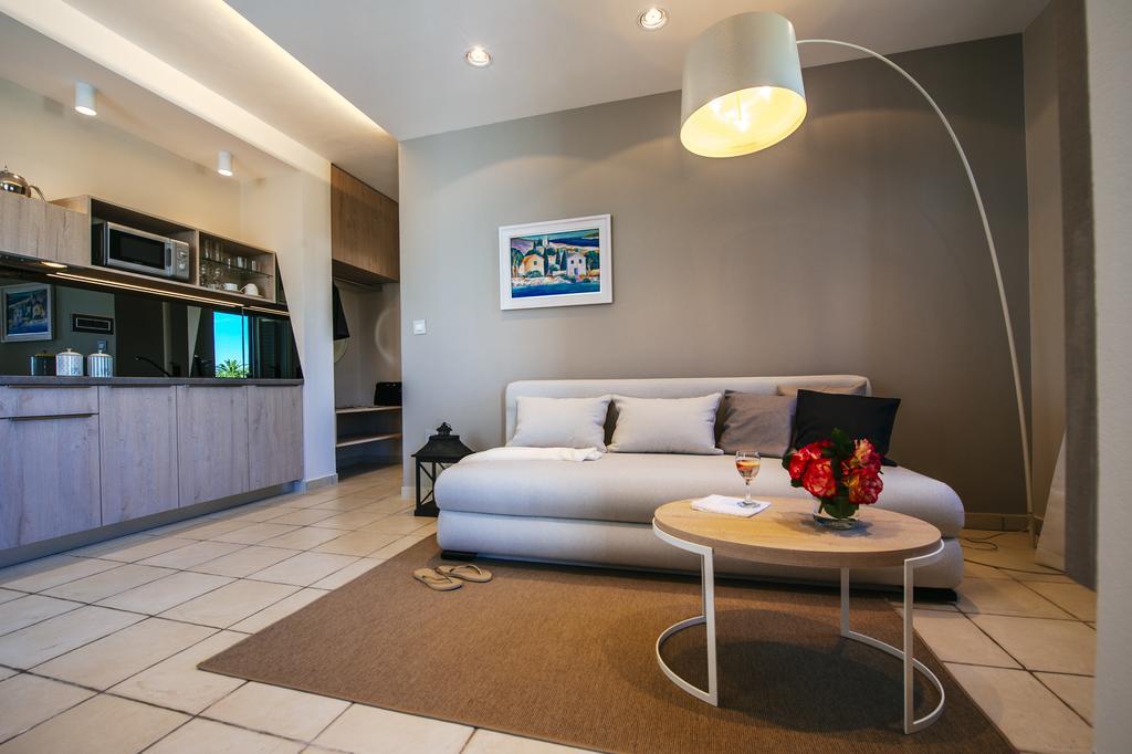 Villa Mirakul Sukosan Phòng bức ảnh