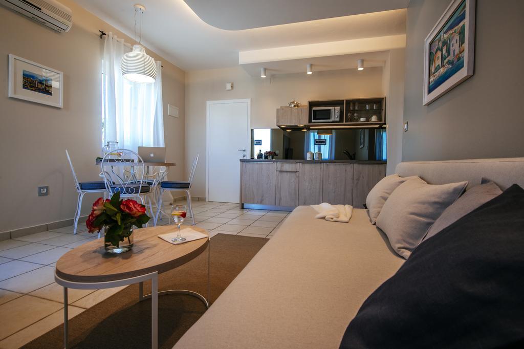 Villa Mirakul Sukosan Phòng bức ảnh