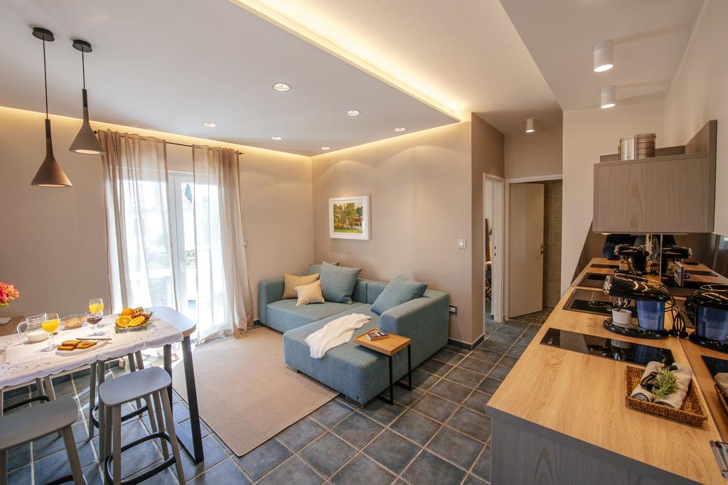 Villa Mirakul Sukosan Phòng bức ảnh