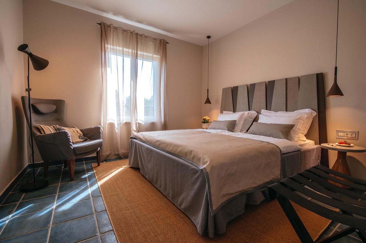 Villa Mirakul Sukosan Ngoại thất bức ảnh